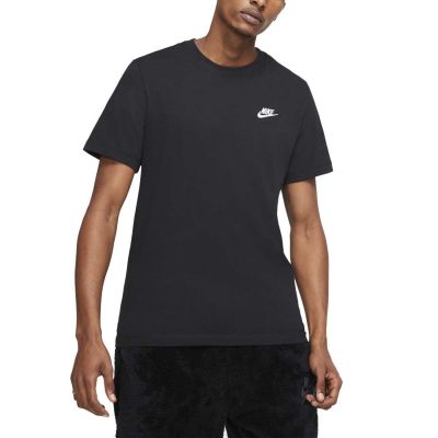 Nike Sportswear Club T-Shirt M