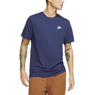 Nike Sportswear Club T-Shirt M